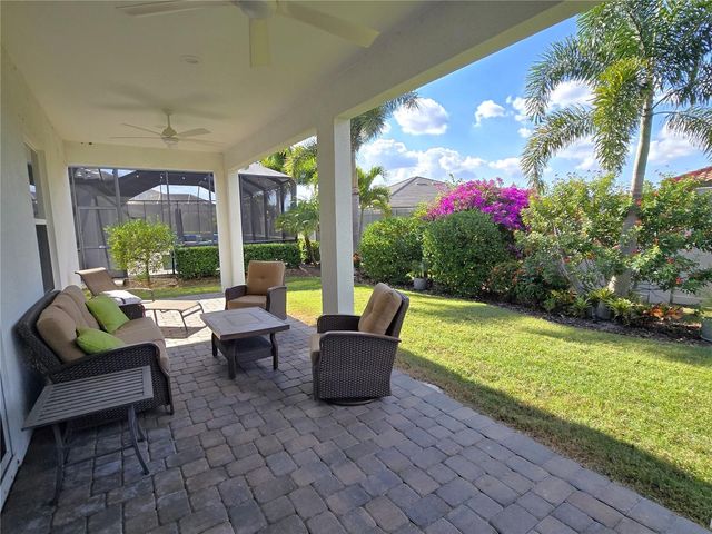 11925 PERENNIAL PLACE, Lakewood Ranch, FL 34211