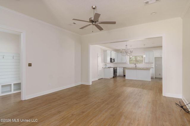 46 Canal Drive, Hattiesburg, MS 39402