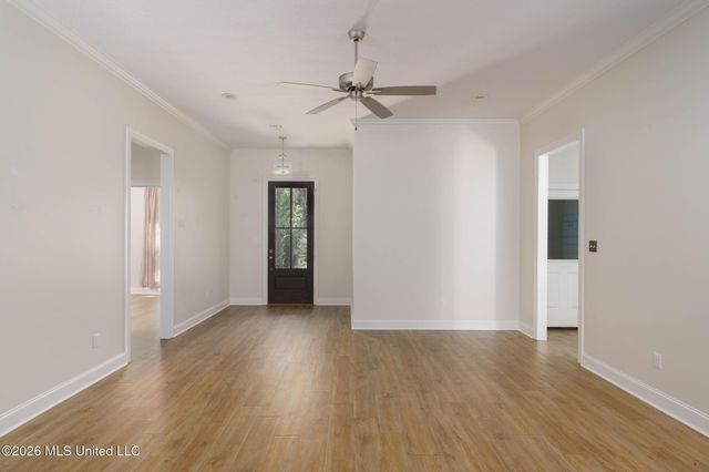 46 Canal Drive, Hattiesburg, MS 39402