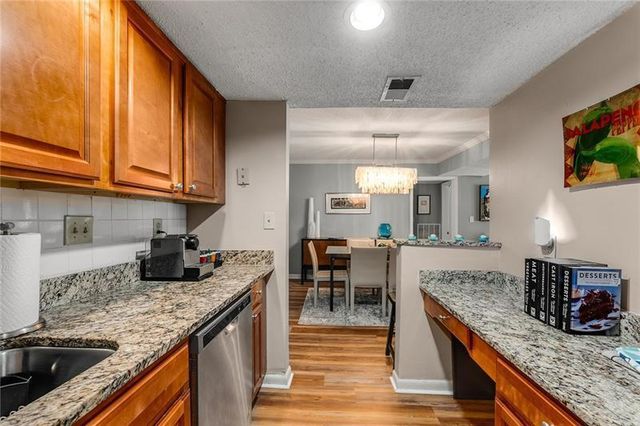6900 Roswell Road Q26, Atlanta, GA 30328