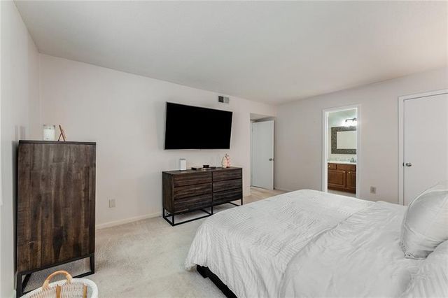 6900 Roswell Road Q26, Atlanta, GA 30328