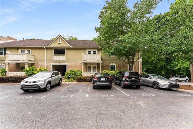 6900 Roswell Road Q26, Atlanta, GA 30328