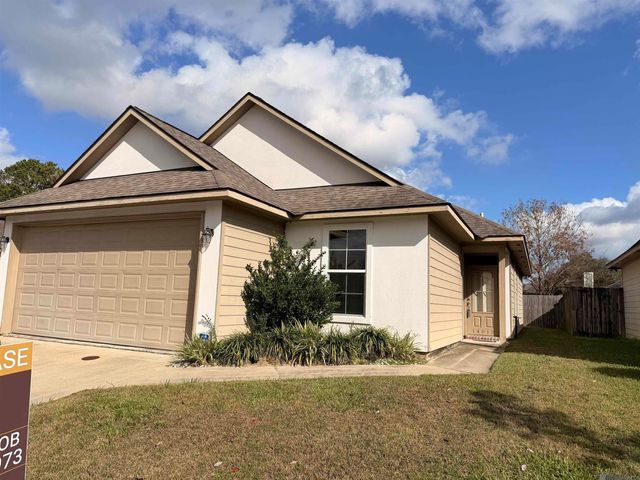 14013 Stone Gate Dr, Baton Rouge, LA 70816