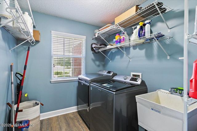 7238 W SMOOTH BORE Avenue, Glen St. Mary, FL 32040