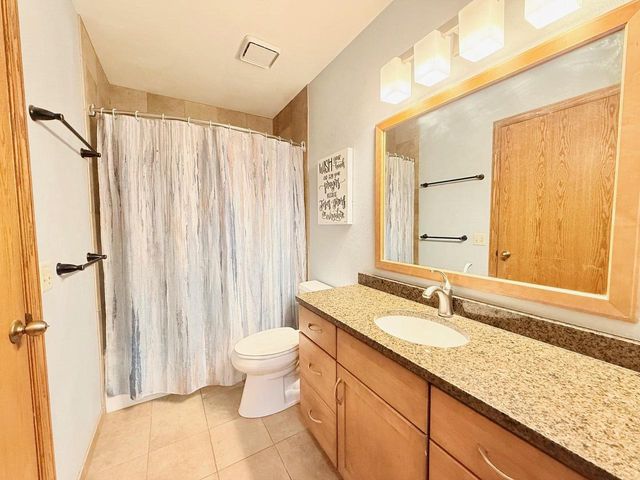 516 Mohawk Trail, Deforest, WI 53532