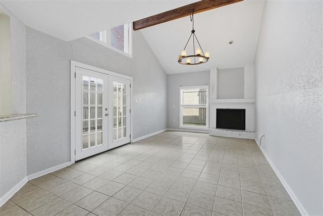 2320 Lake Street, Lake Charles, LA 70601