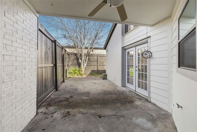 2320 Lake Street, Lake Charles, LA 70601