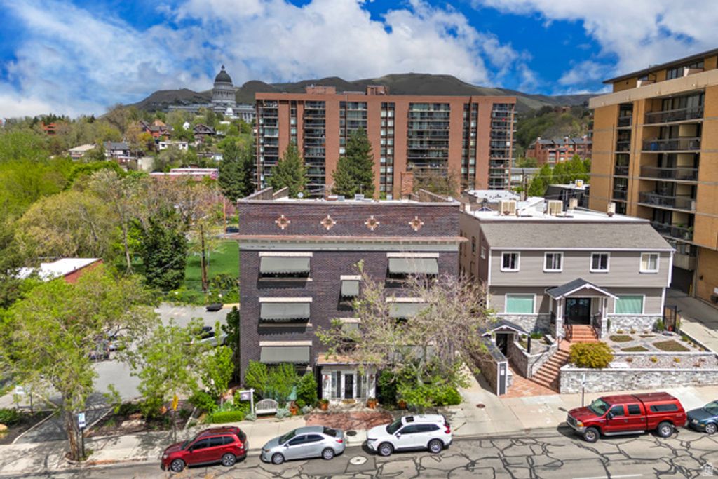 Image 2 of property listing at 125 E 1ST AVE #308, Salt Lake City, UT 84103