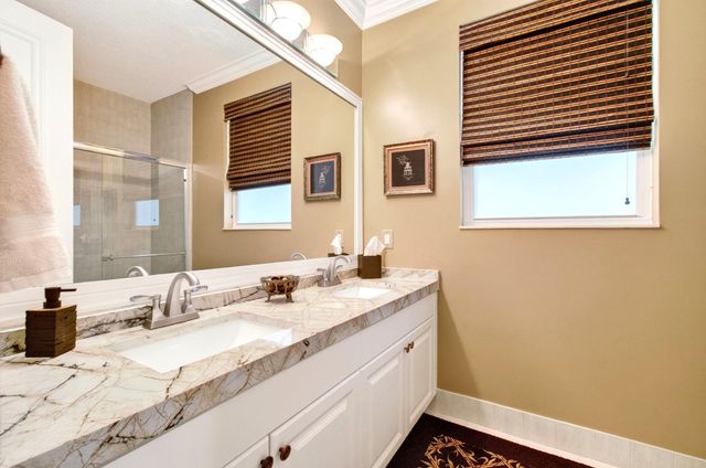 6903 Royal Orchid Circle, Delray Beach, FL 33446