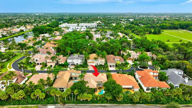 6903 Royal Orchid Circle, Delray Beach, FL 33446