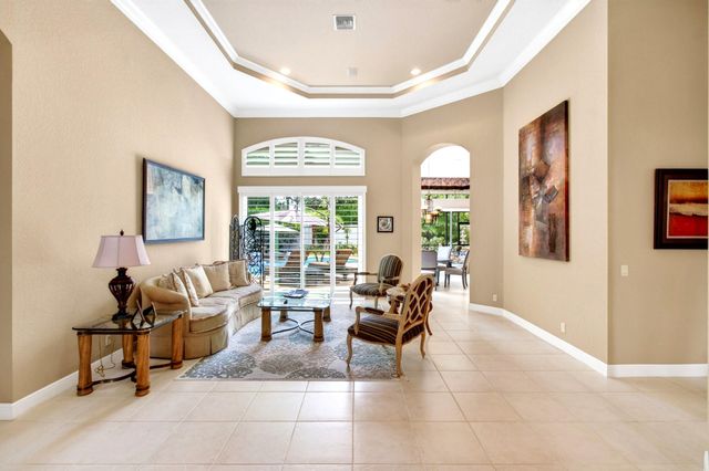 6903 Royal Orchid Circle, Delray Beach, FL 33446