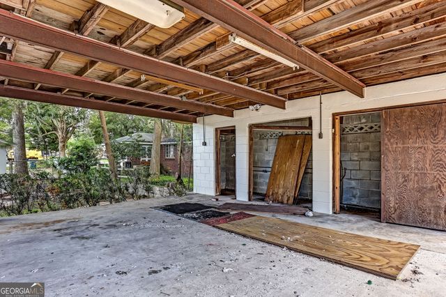 1928 Skidaway Road, Savannah, GA 31404