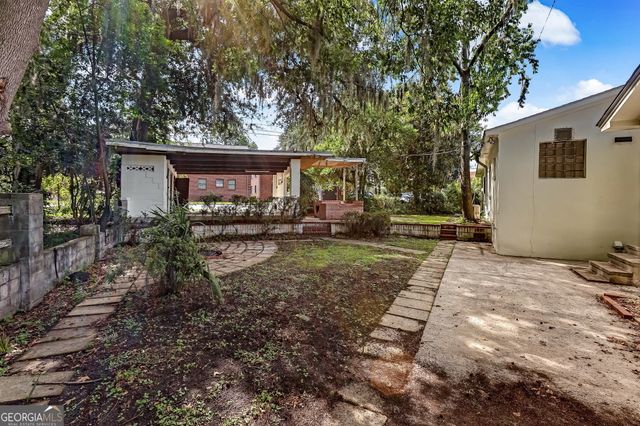 1928 Skidaway Road, Savannah, GA 31404