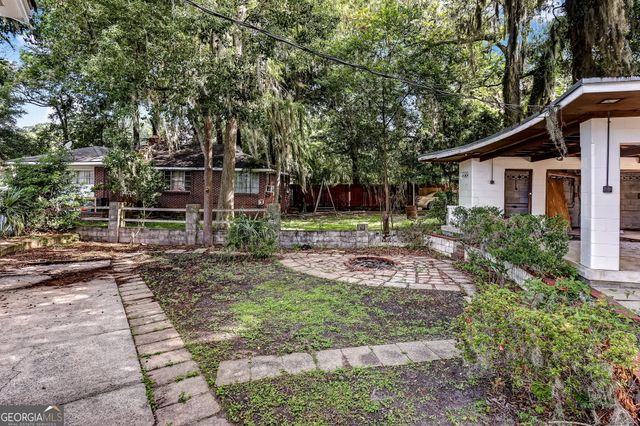 1928 Skidaway Road, Savannah, GA 31404