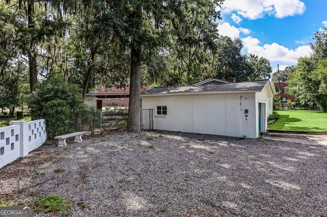 1928 Skidaway Road, Savannah, GA 31404