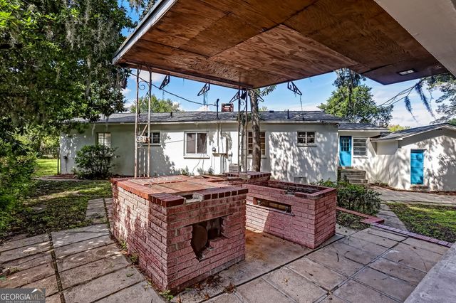 1928 Skidaway Road, Savannah, GA 31404