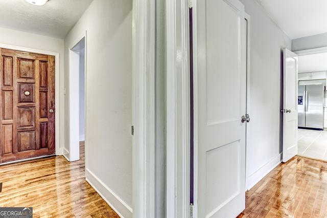 1928 Skidaway Road, Savannah, GA 31404