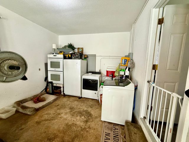 190 North Street, Houston, MO 65483