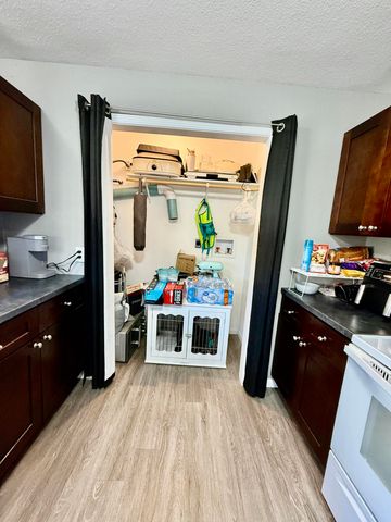 190 North Street, Houston, MO 65483