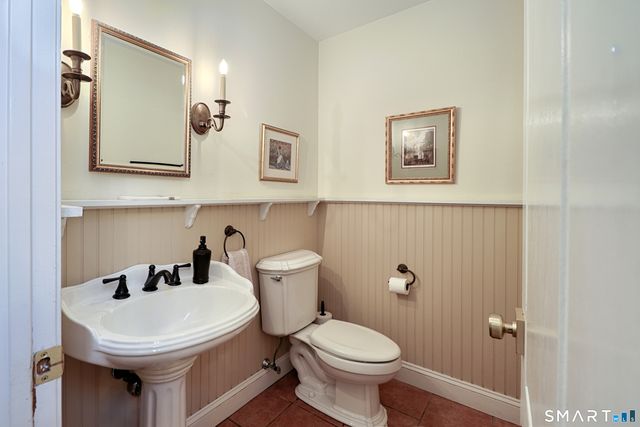 415 Pitkin Hollow 415, Trumbull, CT 06611