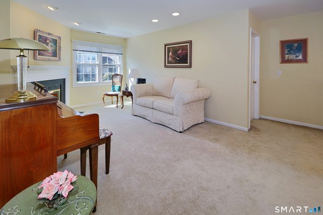 415 Pitkin Hollow 415, Trumbull, CT 06611