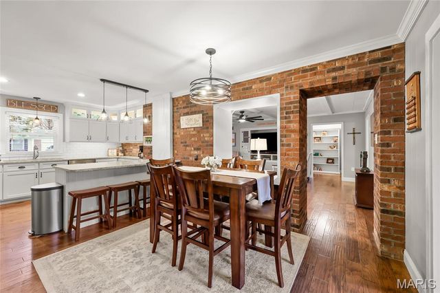 809 N Meadow Lane, Herculaneum, MO 63048