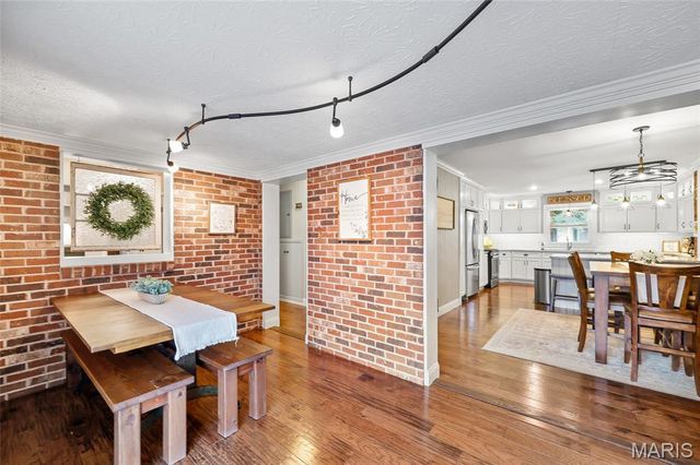 809 N Meadow Lane, Herculaneum, MO 63048