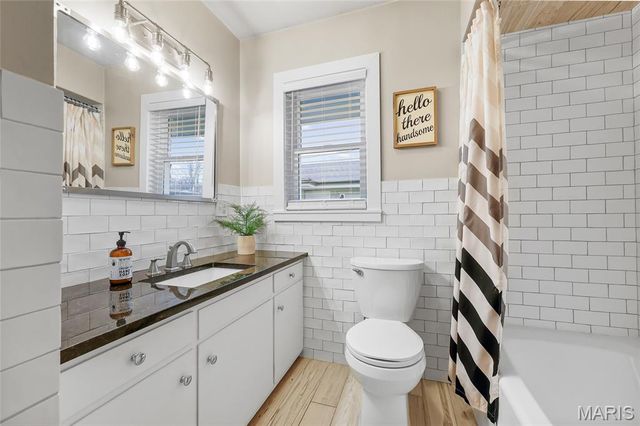 809 N Meadow Lane, Herculaneum, MO 63048