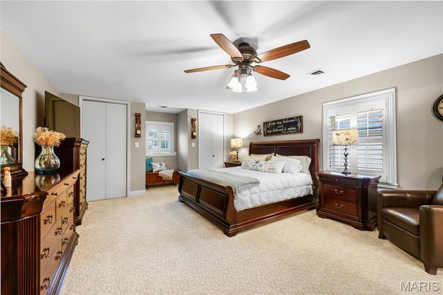 809 N Meadow Lane, Herculaneum, MO 63048