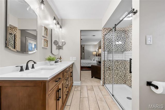 809 N Meadow Lane, Herculaneum, MO 63048