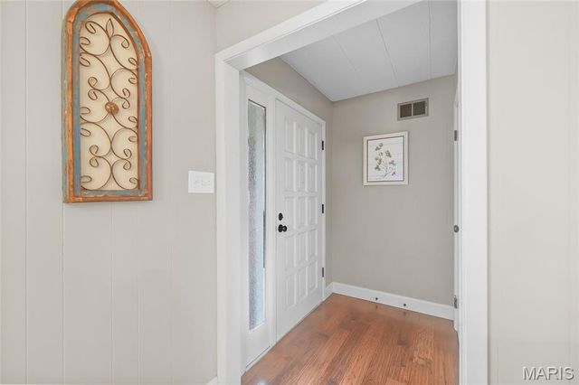 809 N Meadow Lane, Herculaneum, MO 63048