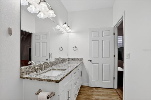 246 PINEVIEW DRIVE, Oviedo, FL 32765