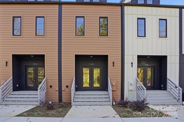 1310 Carolyn Drive, Charlotte, NC 28205