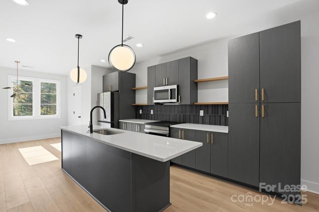 1310 Carolyn Drive, Charlotte, NC 28205