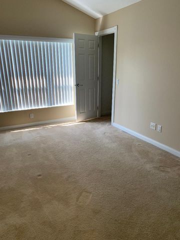 1176 Pinewood Lake Court, Greenacres, FL 33415