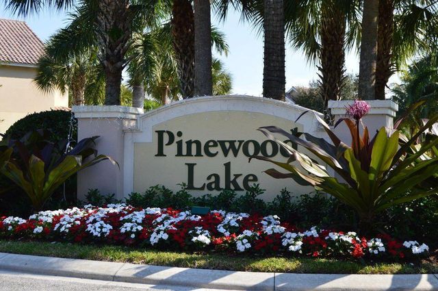 1176 Pinewood Lake Court, Greenacres, FL 33415
