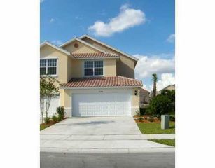 1176 Pinewood Lake Court, Greenacres, FL 33415