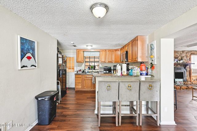 2914 CARLEON Road, Jacksonville, FL 32218