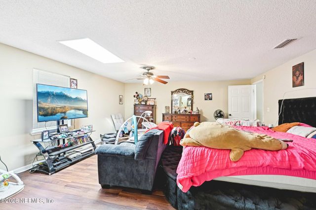 2914 CARLEON Road, Jacksonville, FL 32218