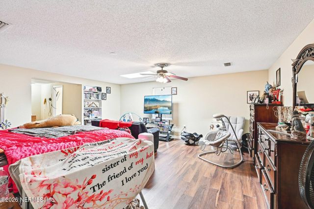 2914 CARLEON Road, Jacksonville, FL 32218