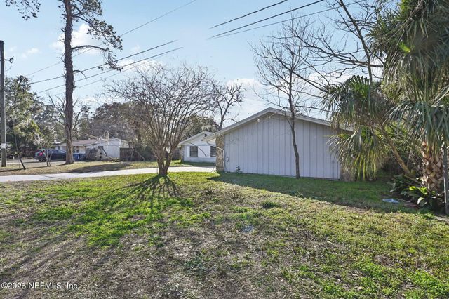 2914 CARLEON Road, Jacksonville, FL 32218