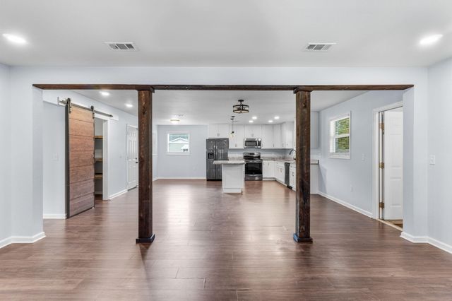 4962 Antioch Road, Crestview, FL 32536