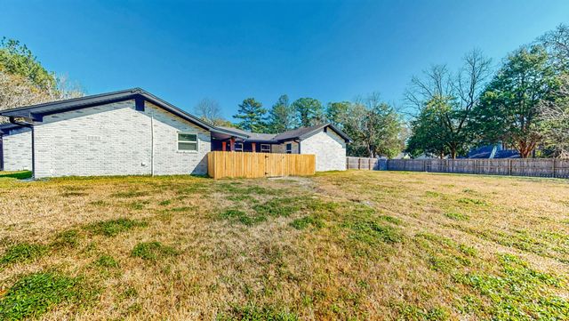 4962 Antioch Road, Crestview, FL 32536