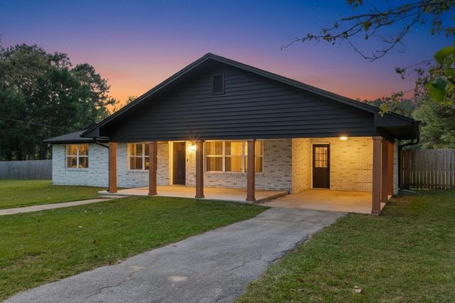 4962 Antioch Road, Crestview, FL 32536