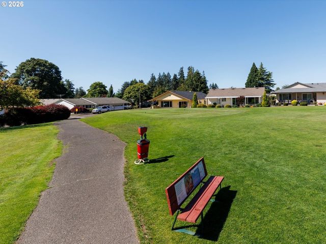16205 Sw KING CHARLES Ave, King City, OR 97224