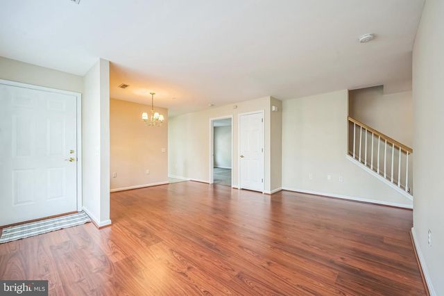 29 AVENROWE CT, Fairless Hills, PA 19030
