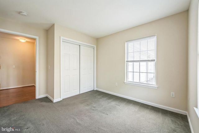 29 AVENROWE CT, Fairless Hills, PA 19030
