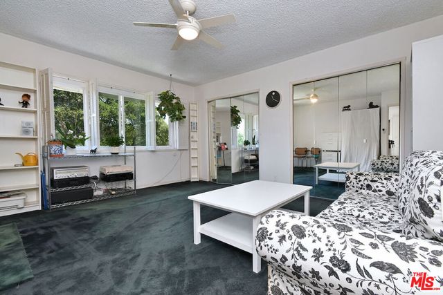 11944 Briarvale Lane, Studio City, CA 91604