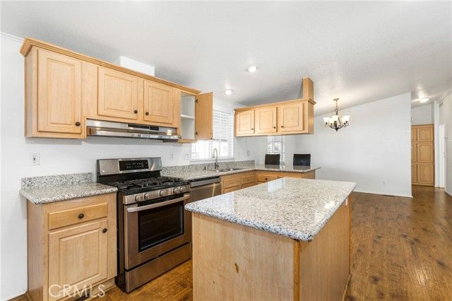 4901 Green River Road 228, Corona, CA 92878