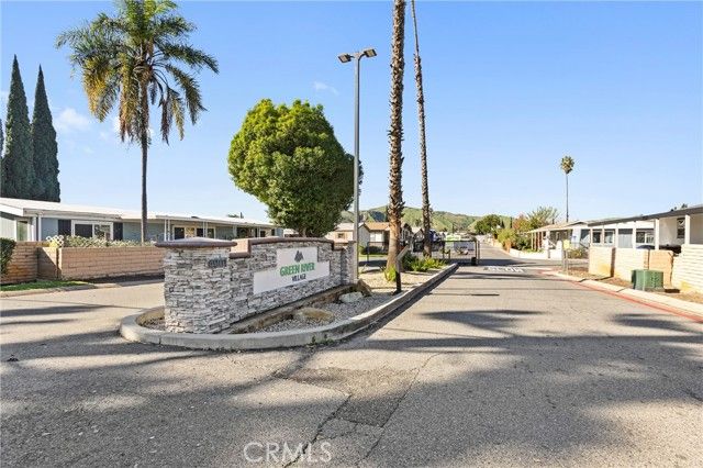 4901 Green River Road 228, Corona, CA 92878